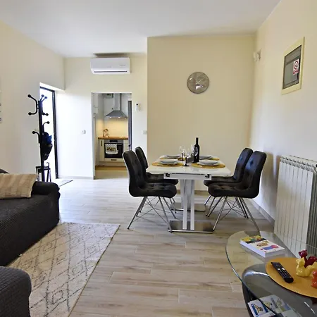 Apartamento Enea 2 By Interhome *