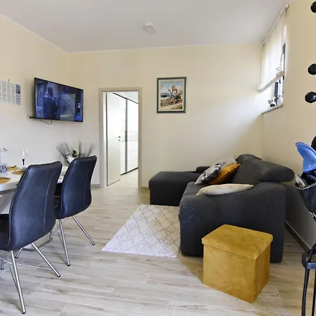 Enea 2 By Interhome Apartman