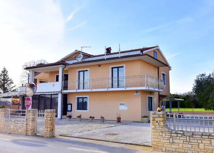 Apartment Enea 2 By Interhome Savudrija